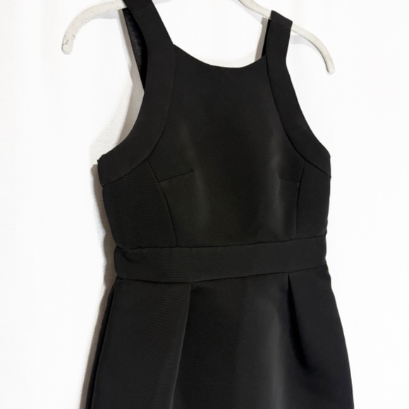 Kate Spade Black Taffeta Cocktail Dress with Oversize Back Bow Detail Size 0 - Picture 3 of 9